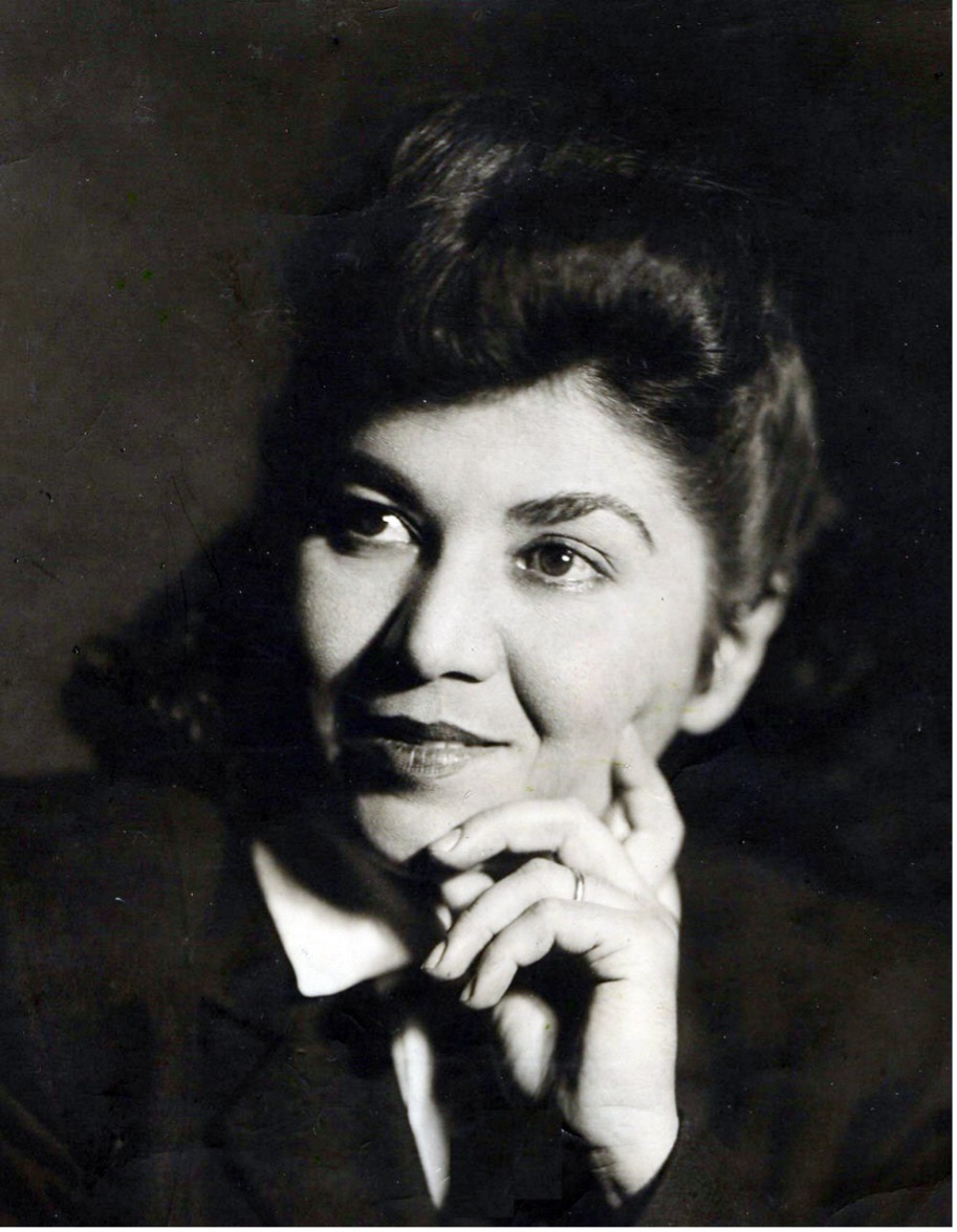 ژاله اصفهانی